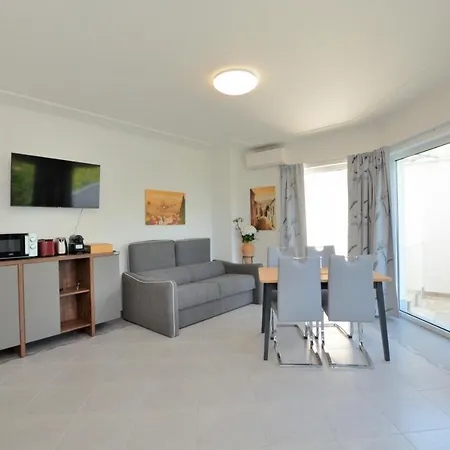 New With Terrace 3 Daire