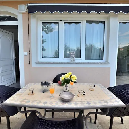 Apartament New With Terrace 3