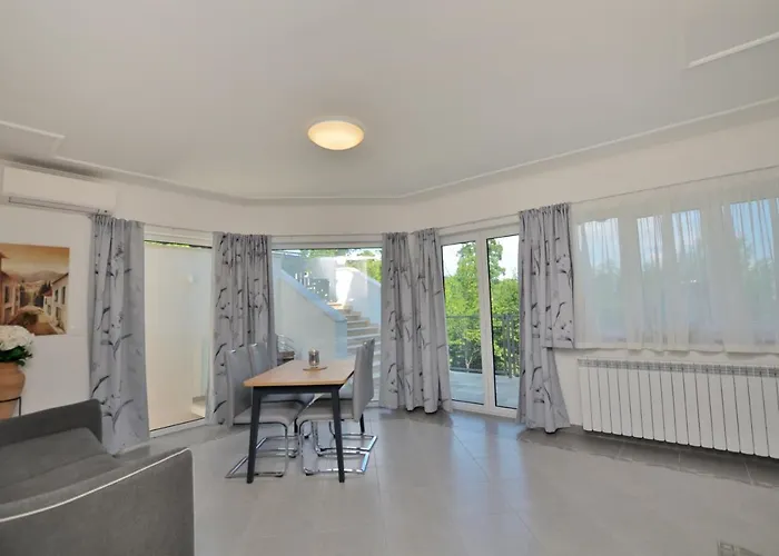 New With Terrace 3 Poljane